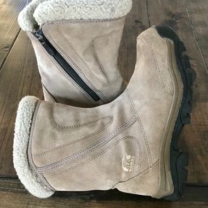 Sorel Waterfall Boots 7.5